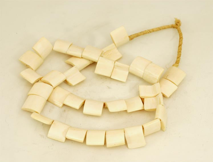 White Flat Bone Bead Strand BA-B06W