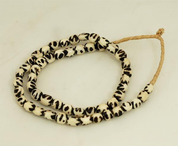 Batik Small Round Bone Bead Strand BA-B07S