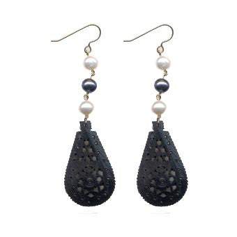 Ebony Tear Drop Moghal Pearl Earrings