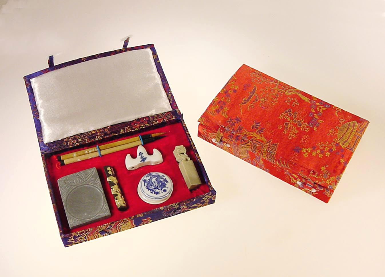 Brocade Box Calligraphy Set SK650