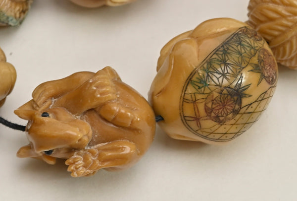 Chinese Zodiac Animals Carved Tagua Nut 25mm Round Beads BTA103-25Z