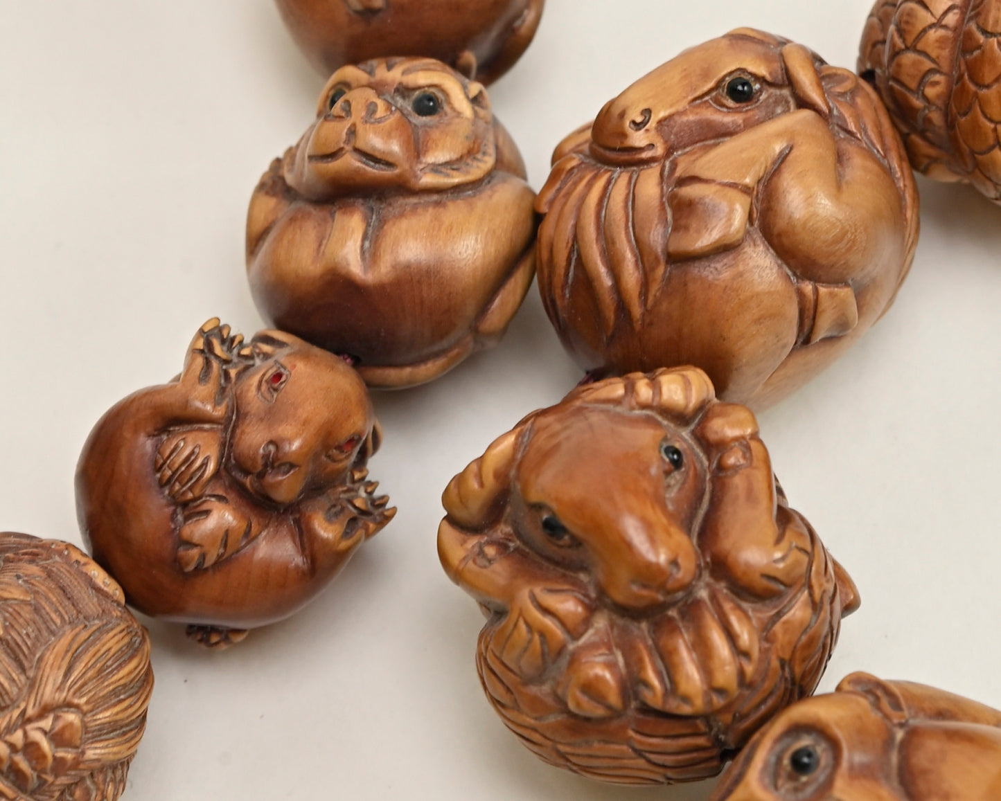 Chinese Zodiac Carved Box Wood Round Beads Set BWH01Z