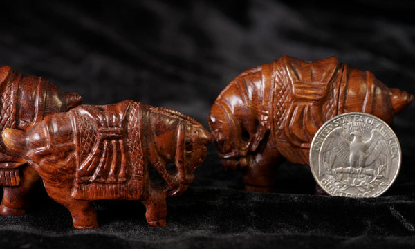 Ma-Li Wood Horse with Saddle Bead FWD07